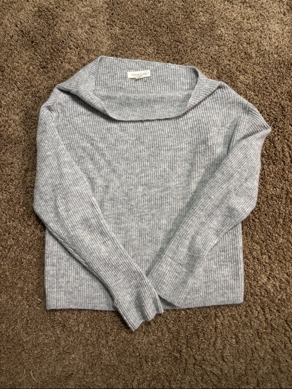 Grease and bond. Light Gray Ribbed Boatneck Women's Sweater